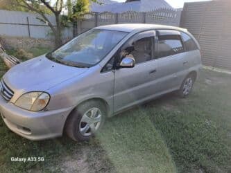 Toyota Nadia: 1998 г., 2 л, Автомат, Бензин, Минивэн