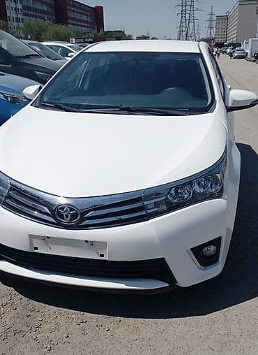 Toyota Corolla: 2019 г., 1.6 л, Автомат, Бензин, Седан