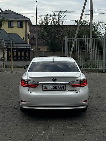 lexus js: Lexus ES: 2018 г., 2.5 л, Автомат, Гибрид, Седан — 5