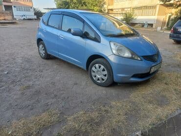 фары эстима: Honda Fit: 2010 г., 1.3 л, Вариатор, Бензин, Хэтчбэк — 1
