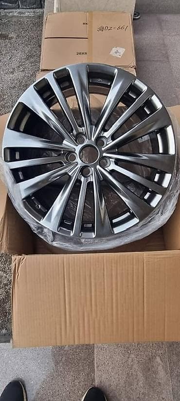 Литые Диски R 20 Toyota, Комплект, отверстий - 5, Новый — 4