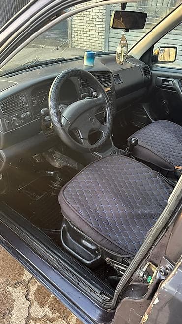 bmw e20: Volkswagen Golf: 1993 г., 1.6 л, Механика, Бензин, Хэтчбэк — 2