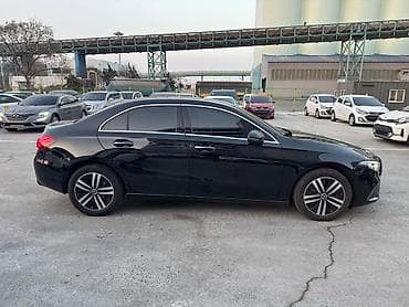 сиденья на мерс: Mercedes-Benz A-class: 2020 г., 2 л, Бензин — 4