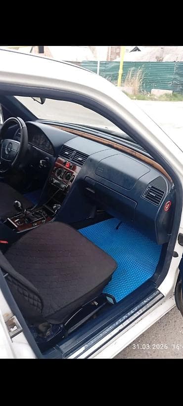 bmb e36: Mercedes-Benz C-Class: 1998 г., 1.8 л, Ручные, Бензин, Седан — 6