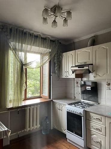 osh flat: 2 комнаты, 45 м², Южная Магистраль 104 серия, 3 этаж, Евроремонт — 4