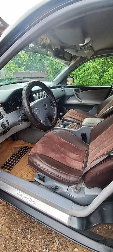 машина маз: Mercedes-Benz E-Class: 2000 г., 2 л, Механика, Бензин, Седан — 6