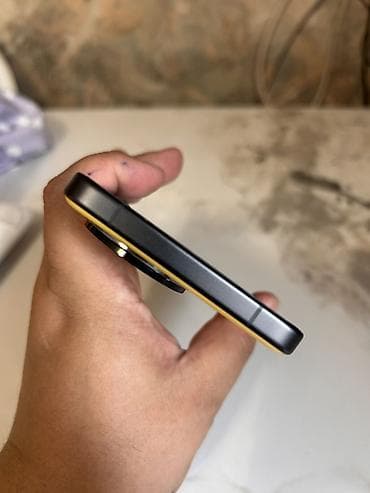 redmi note 4x: Poco F7 Ultra, Б/у, 512 ГБ, цвет - Желтый, 2 SIM — 1
