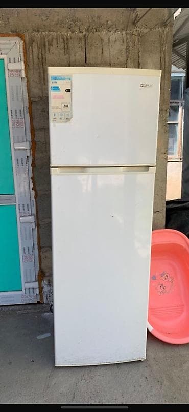 холодильниу: Холодильник Blesk, Б/у, Двухкамерный, 60 * 160 * 60 — 2