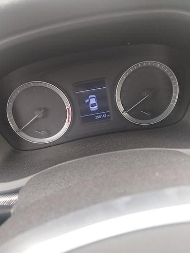 subaru forester 2021: Hyundai Sonata: 2019 г., Автомат, Бензин, Седан — 8