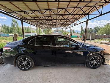 bmw m5 e34: Toyota Camry: 2018 г., 2.5 л, Автомат, Бензин, Седан — 4