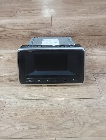 bluetooth kit: Штатная магнитола Hyundai/Kia - Оригинальный головной блок (Hyundai — 1