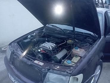 c4 audi: Audi 100: 1992 г., 2.6 л, Ручные, Бензин, Седан — 4