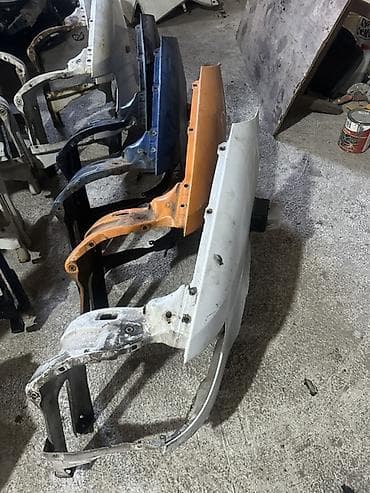 крыло адисей: Крыло Переднее левое Mercedes-Benz, Оригинал — 4