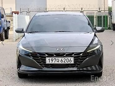 Hyundai Elantra: 2023 г., 1.6 л, Автомат, Бензин, Седан