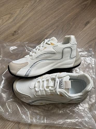 nike react: Кроссовки JISHI белые - Тип: повседневные/спортивные кроссовки - — 1