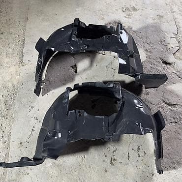 Подкрылок Комплект BMW, 2017 г., Б/у, Оригинал at lalafo.kg Подкрылок Комплект BMW, 2017 г., Б/у, Оригинал