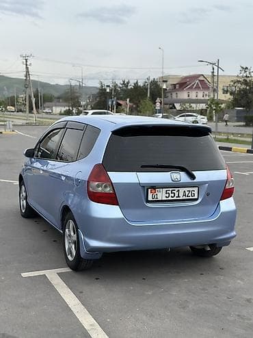 синяя geely: Honda Fit: 2002 г., 1.3 л, Автомат, Бензин, Хэтчбэк — 5