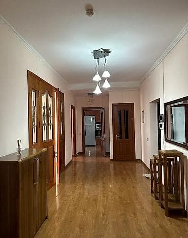 flat osh: 4 комнаты, Собственник, С мебелью полностью — 3