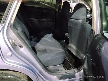 Унаа: Honda Civic: 2002 г., 1.5 л, Бензин, Хетчбек — 4