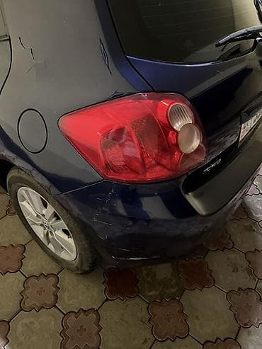 Унаа сатуу: Toyota Auris: 2009 г., 1.6 л, Кол менен иштөөчү, Бензин, Хетчбек — 6