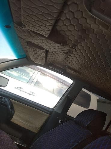 colf 3: Volkswagen Golf: 1994 г., 1.8 л, Механика, Бензин, Хэтчбэк — 10