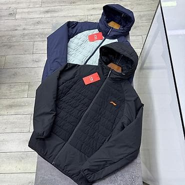 Брюки: Мужская утеплённая куртка с капюшоном - Лёгкая и тёплая: стёганые — 4