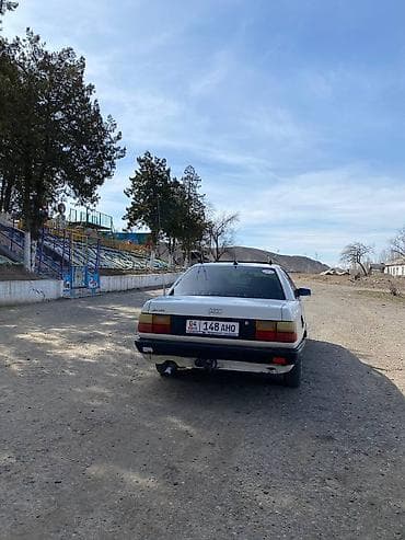 Audi 100: 1998 г., 0.2 - engine capacity л, Механика, Бензин, Седан — 4