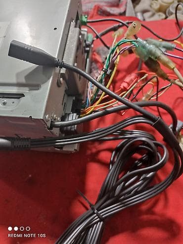 mini jack: Б/у, 2-DIN — 3