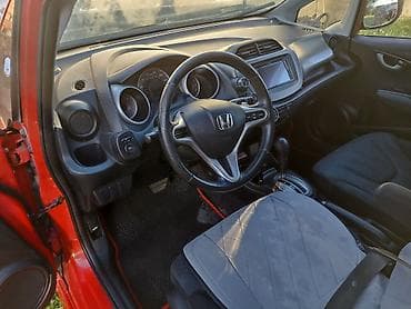 баннер фит: Honda Fit: 2009 г., Автомат, Бензин, Хэтчбэк — 5