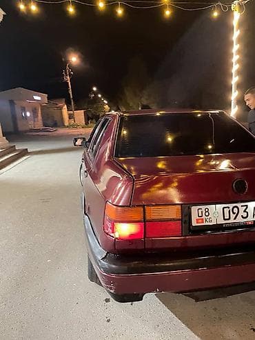 вента машына: Volkswagen Vento: 1993 г., 1.8 л, Механика, Бензин, Седан — 2
