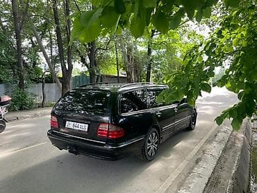 Вагоны: Mercedes-Benz E-Class: 1999 г., 3.2 л, Автомат, Бензин, Универсал — 4