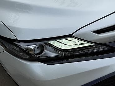 камре: Toyota Camry: 2022 г., 2.5 л, Автомат, Гибрид, Седан — 7