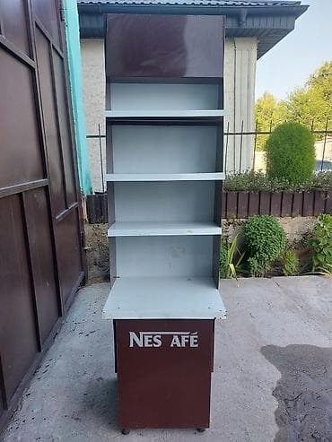 Торговое оборудование: Торговый стеллаж-стойка NESCAFÉ - Напольный промо-стеллаж с фирменным — 1