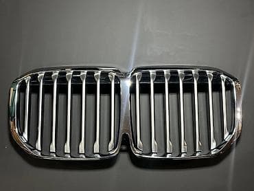 на х7: Решетка радиатора BMW 2021 г., Б/у, Оригинал — 2