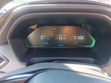 вента капот: FAW Besturn: 2022 г., Электромобиль, Седан — 6