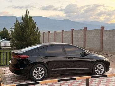 Hyundai Elantra: 2017 г., 2 л, Автомат, Бензин, Седан — 7