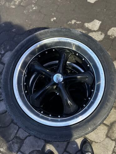 Ширина 8.5
R20
Разбортовка 5-114.3
Резина 275/40/20
Лексус Рх
Хайлендр at lalafo.kg Ширина 8.5
R20
Разбортовка 5-114.3
Резина 275/40/20
Лексус Рх
Хайлендр