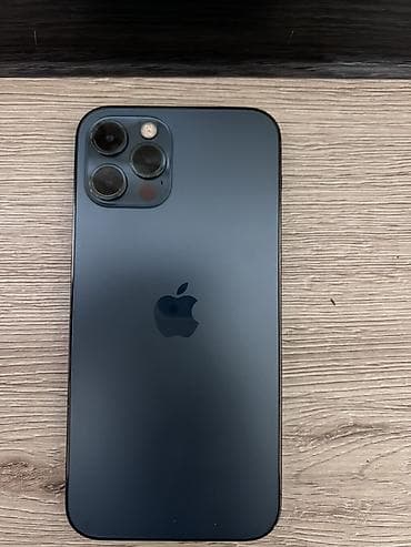 бу чехлы: IPhone 12 Pro - Экран 6.1" Super Retina XDR (OLED) с вырезом под Face — 9