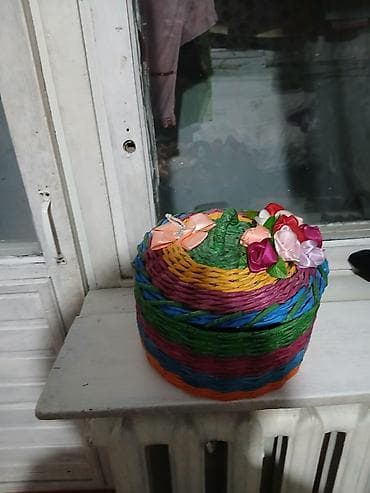 кусок ткань: Плетёная круглая шкатулка/корзинка с крышкой. - Материал: бумажная — 1