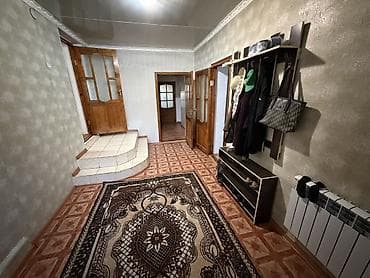 Кыймылсыз мүлк: Дом с участком и въездом для автомобиля. 5 жилых комнат. Баня — 3