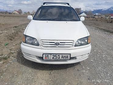 Toyota Ipsum: 2001 г., Автомат, Бензин, Минивэн