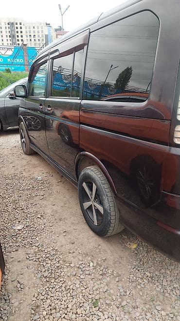 nisan note: Honda Stepwgn: 2004 г., 2 л, Автомат, Минивэн — 3