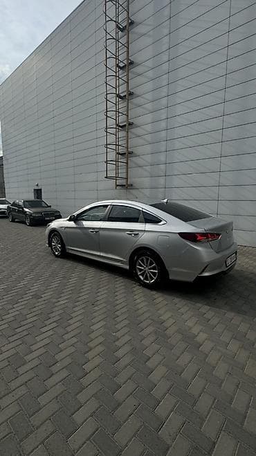 какую машину можно купить за 15000 долларов: Hyundai Sonata: 2021 г., 2 л, Автомат, Газ, Седан — 5