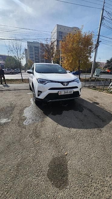 багажник рав 4: Toyota RAV4: 2018 г., Гибрид, Кроссовер — 1