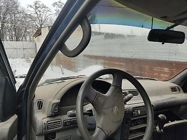 volkswagen b3: Nissan Serena: 1993 г., 2 л, Механика, Бензин, Минивэн — 5