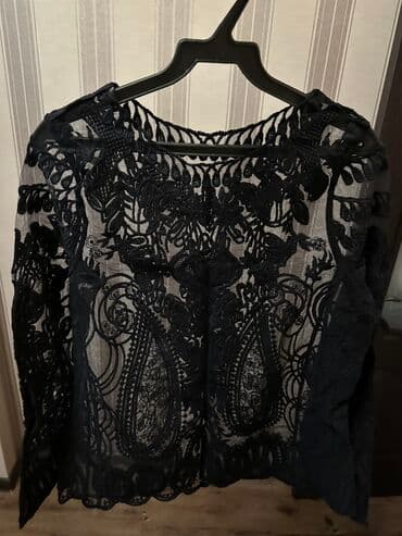 Продаю очень красивую кофту