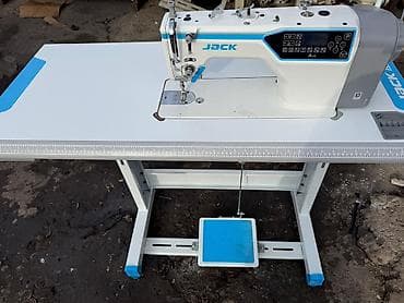 Контейнеры: Технические характеристики: Количество игл - 4 шт; Длина стежка - 2 и — 5