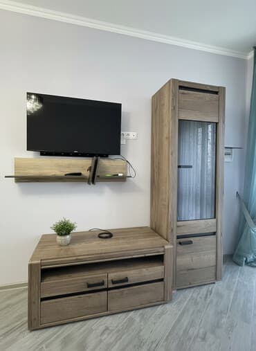 кухонный буфет б у: Тумба и подставка для телевизора, Б/у, Напольная, МДФ, Самовывоз, Платная доставка, цвет - Коричневый — 2