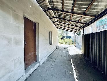 продаю бишкек: Продается времянка с участком 3,5 сотки 📍Адрес: село Кожомкул, ул — 5