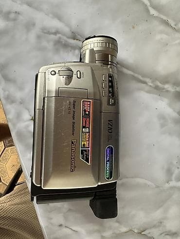 Видеокамера Panasonic NV-Z10 (VZ10) Super Image Stabilizer - Формат at lalafo.kg Видеокамера Panasonic NV-Z10 (VZ10) Super Image Stabilizer - Формат